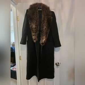 Vintage Perry Ellis Union Made In the USA Grey Wool Coat with Brown Fur Collar